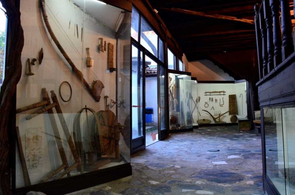 Hüsnü Züber Evi
